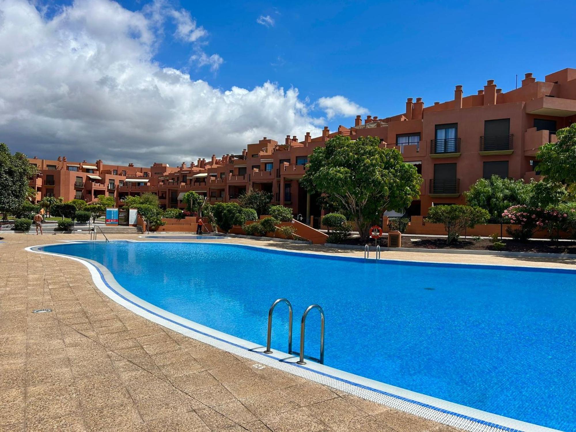 One Bed In With Sea Views K120 Apartment *